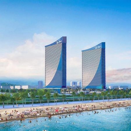 באטומי Orbi City Twin Tower מראה חיצוני תמונה