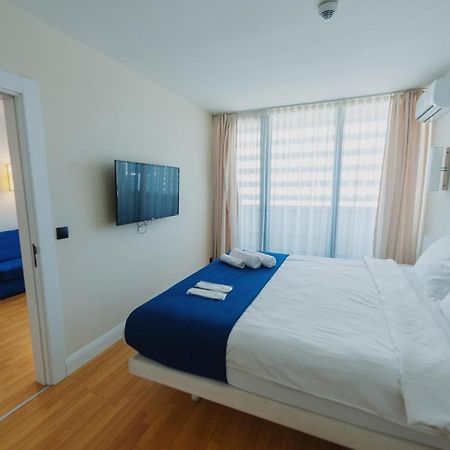 באטומי Orbi City Twin Tower מראה חיצוני תמונה