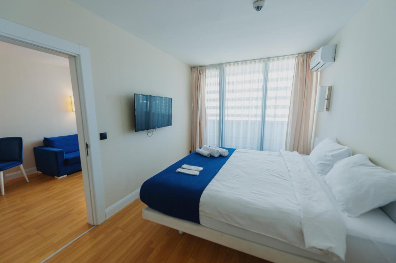באטומי Orbi City Twin Tower מראה חיצוני תמונה