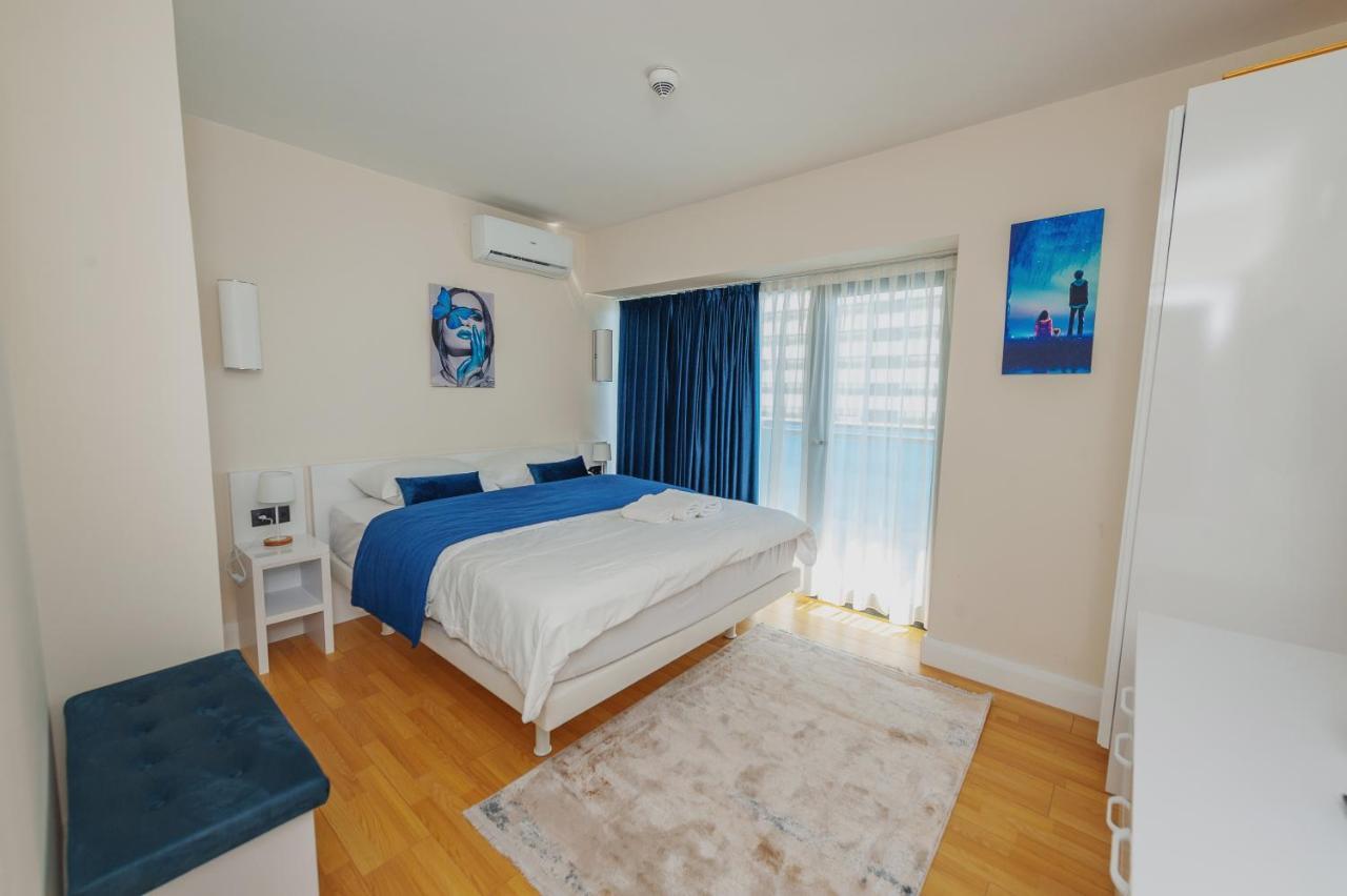 באטומי Orbi City Twin Tower מראה חיצוני תמונה