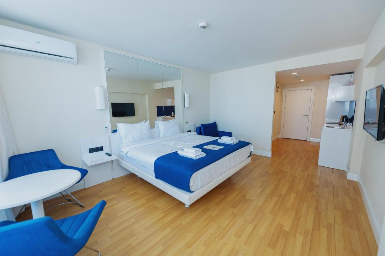 באטומי Orbi City Twin Tower מראה חיצוני תמונה